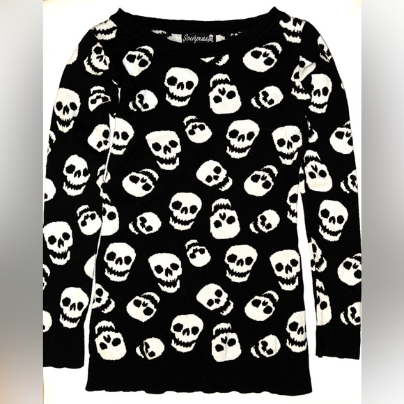 Sourpuss Black & White Skull Long Sleeve Knit Sweater - Picture 2 of 5